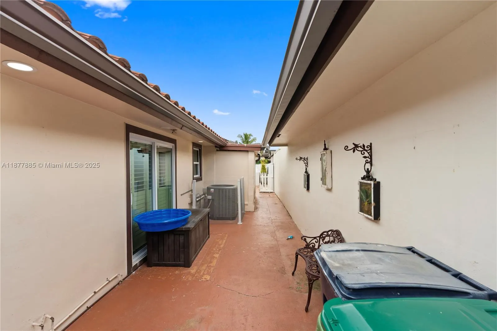 851 NW 132nd Pl