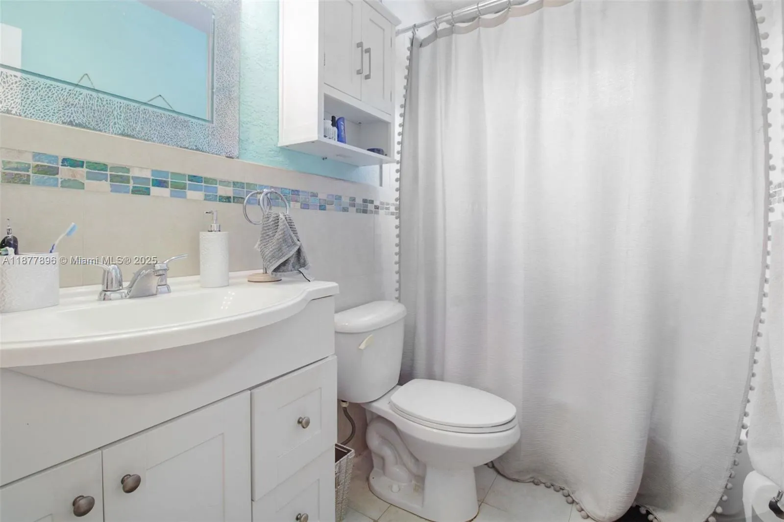 8230 SW 30th St, #8230