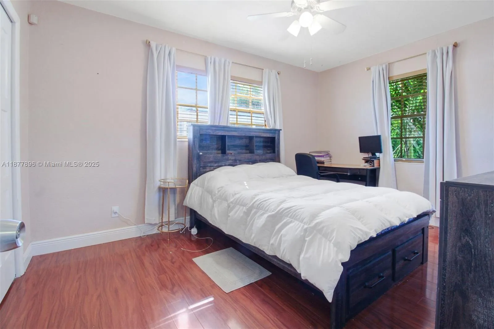 8230 SW 30th St, #8230