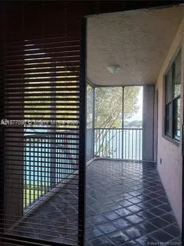 20860 San Simeon Way, #404-6