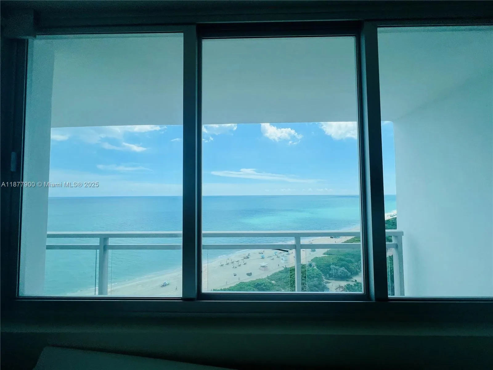 7135 Collins Ave, #1406