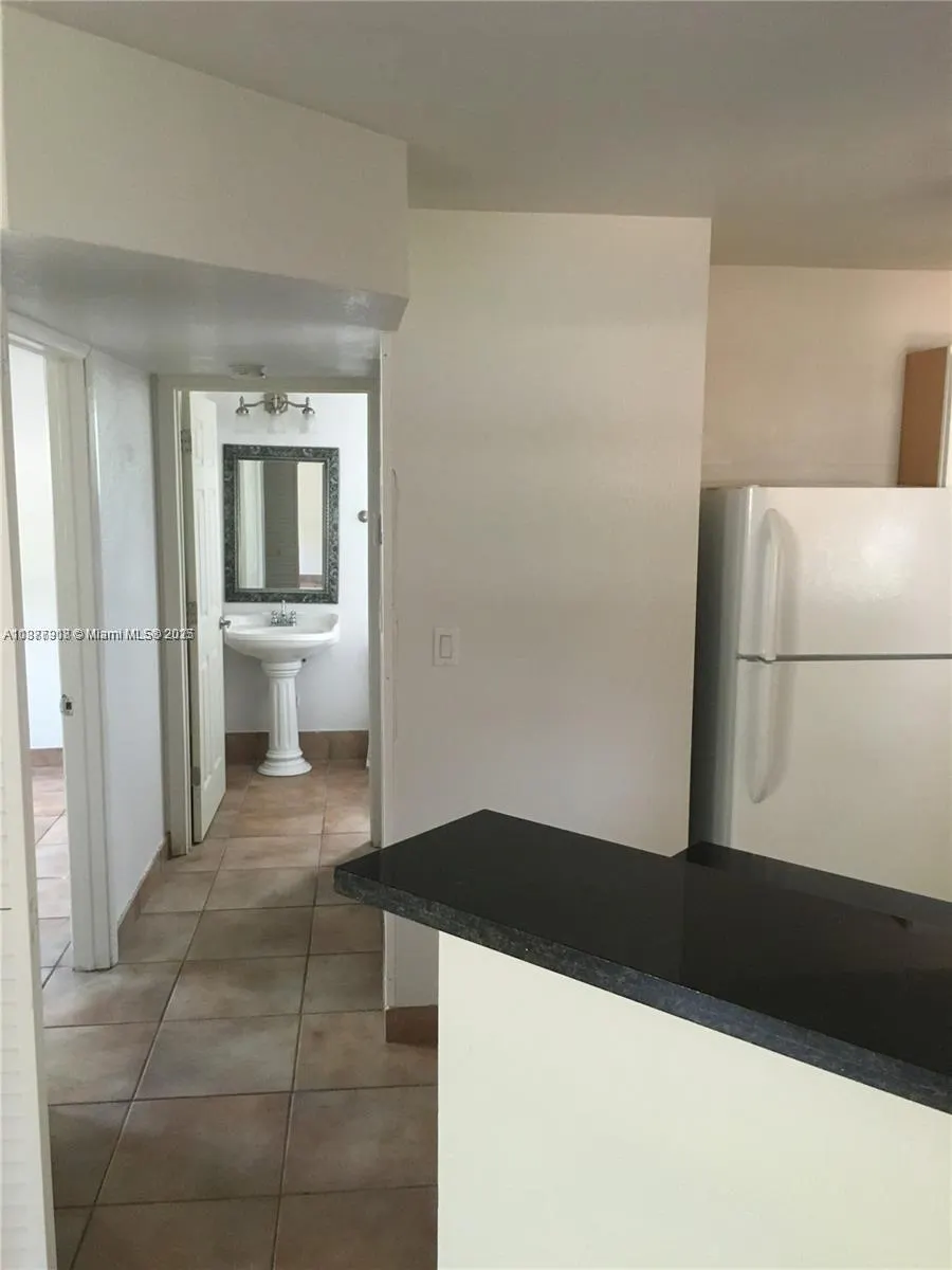 1901 Fillmore St, #102