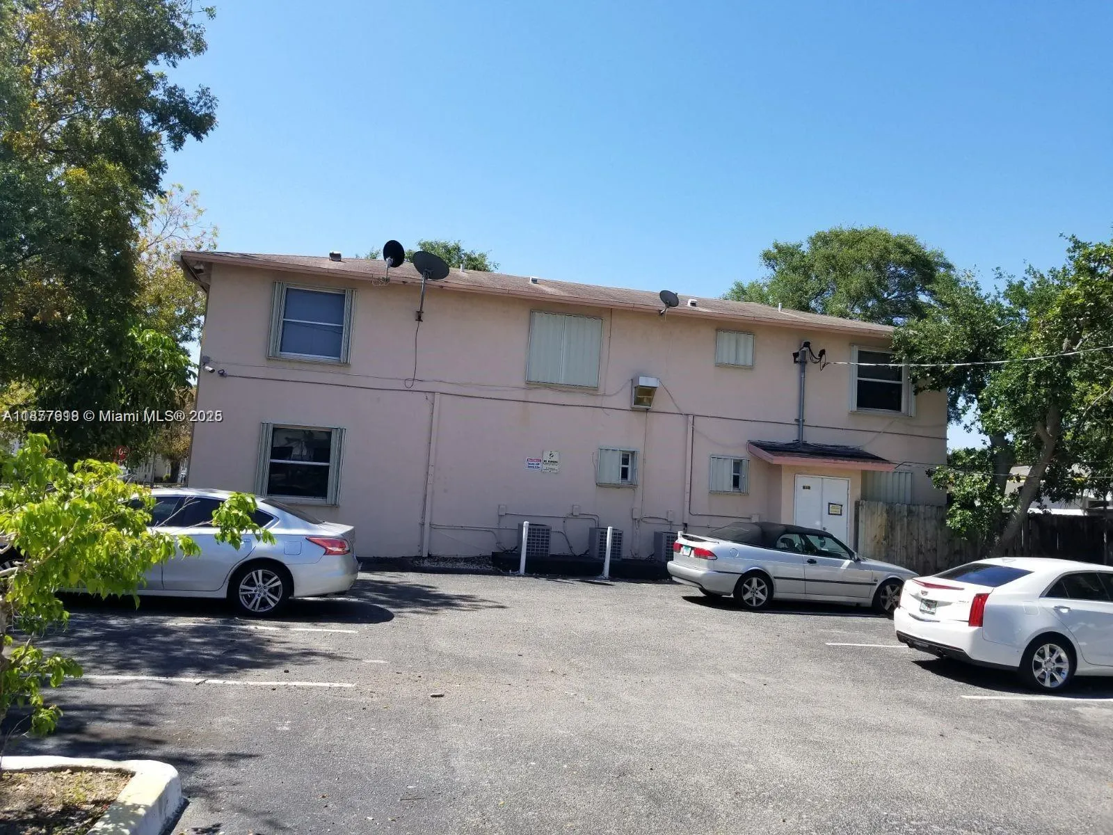 1901 Fillmore St, #102