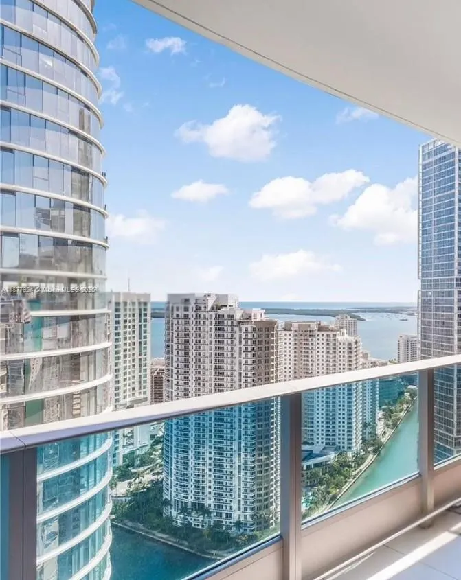 200 Biscayne Boulevard Way, #3801