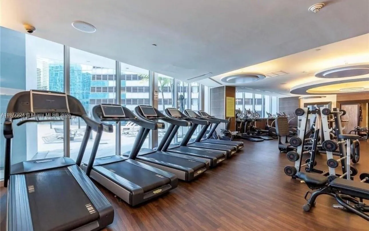 200 Biscayne Boulevard Way, #3801
