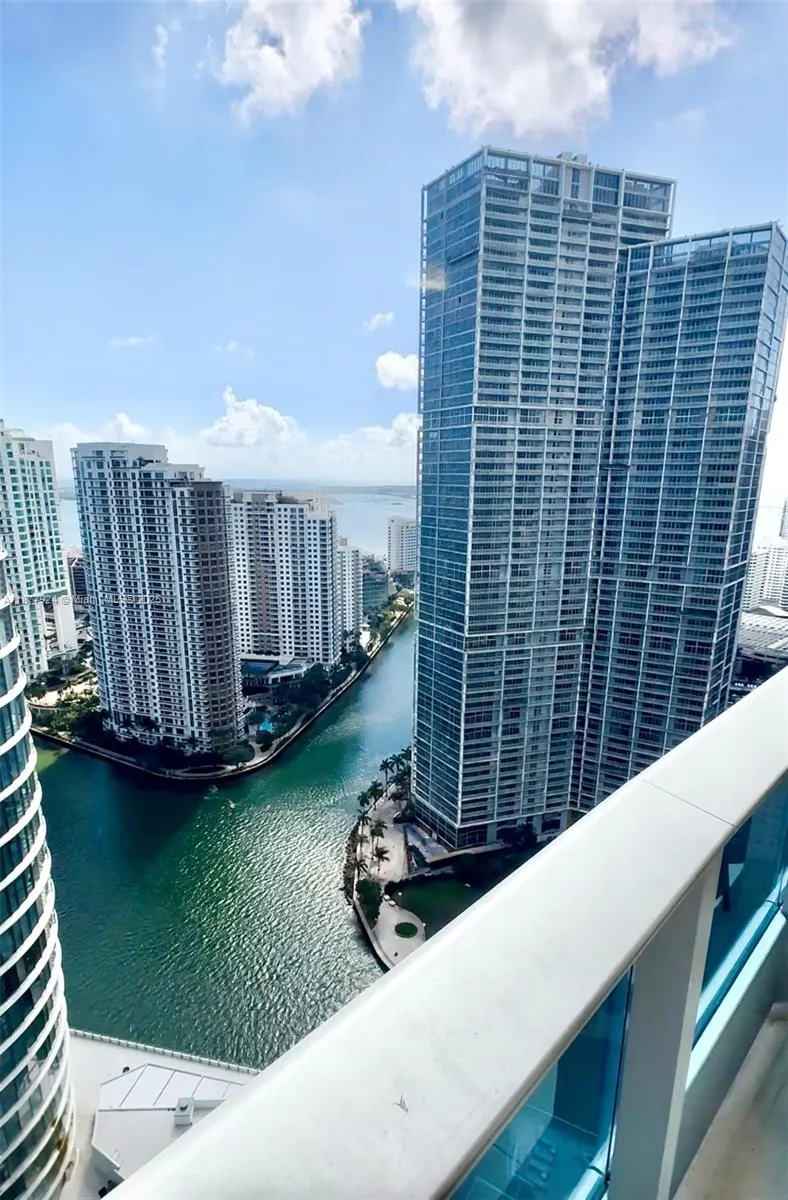 200 Biscayne Boulevard Way, #3801