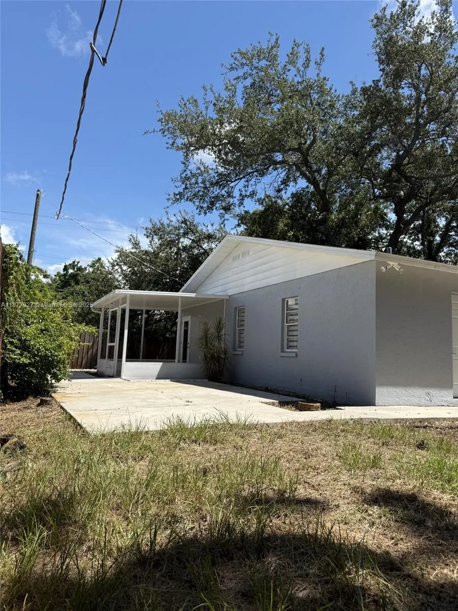 3985 Proctor Rd