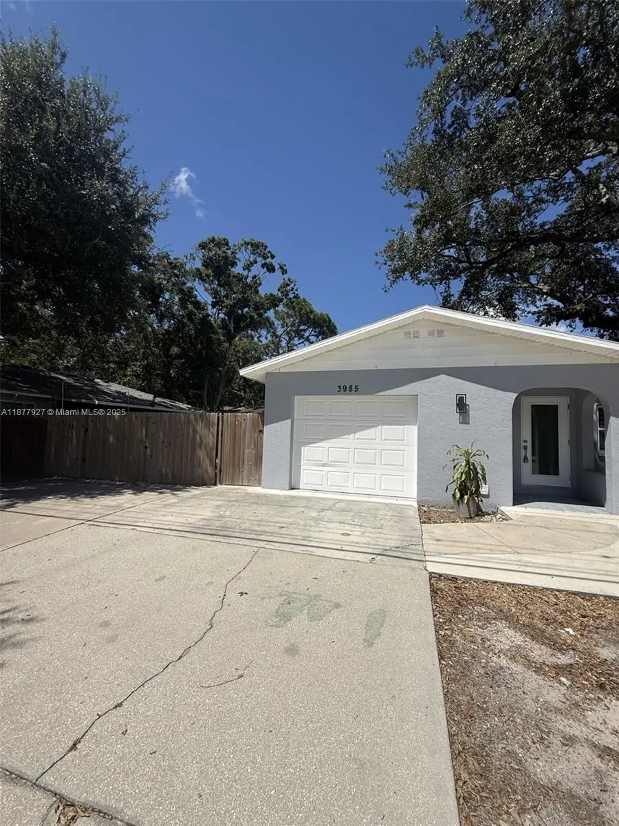 3985 Proctor Rd