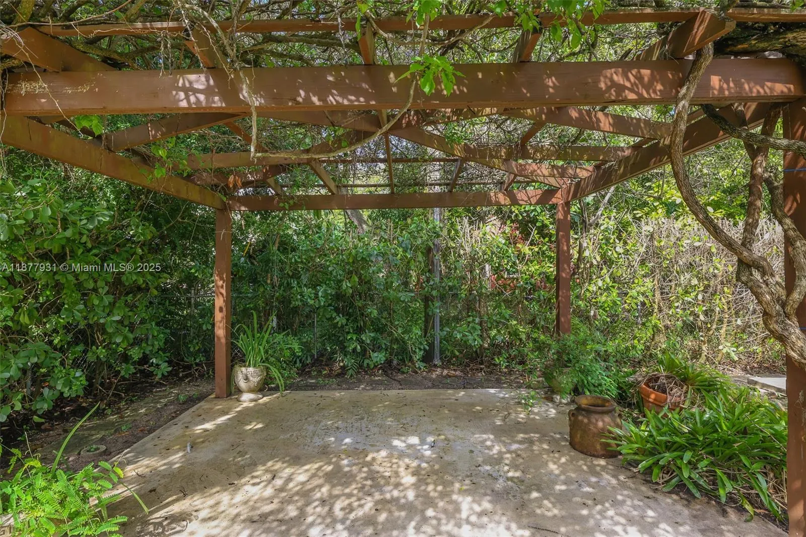 16002 SW 84th Ct