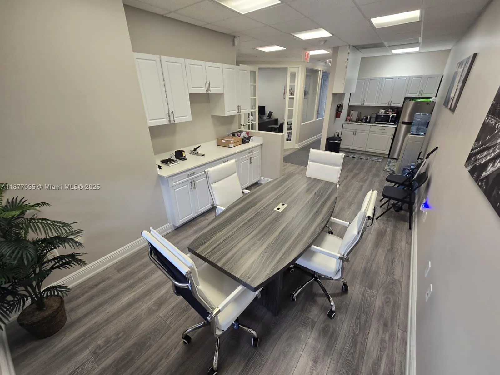 5401 N University Dr, #203