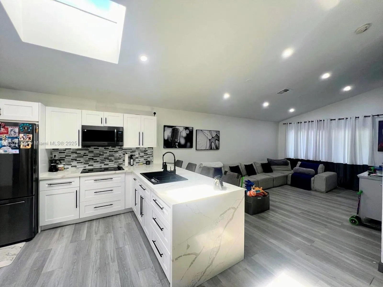3650 Marlberry Ln