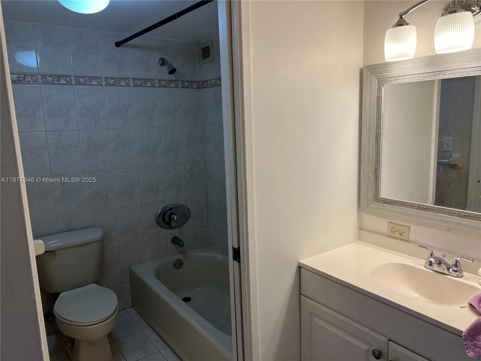 16909 N Bay Rd, #904