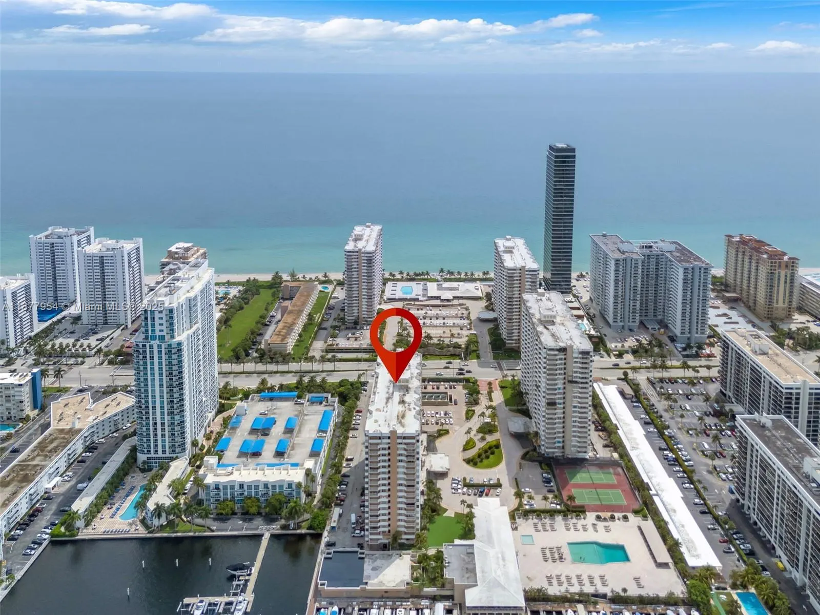 1965 S Ocean Dr, #15B