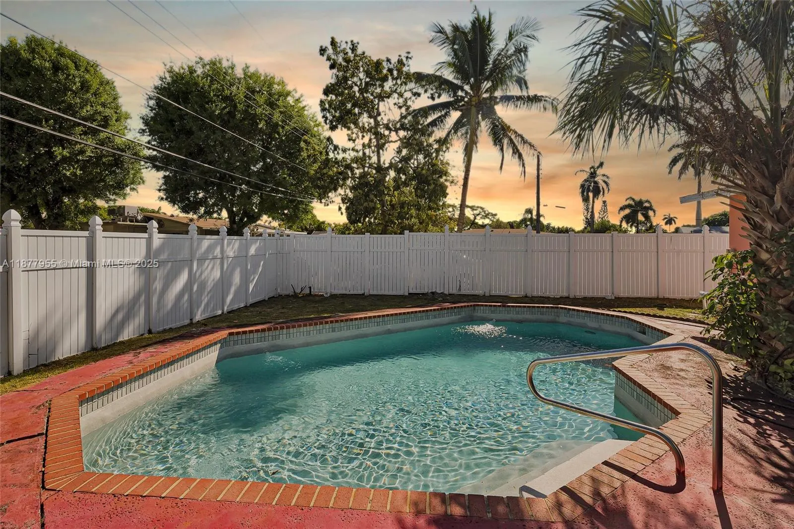 1412 NW 63rd Ave