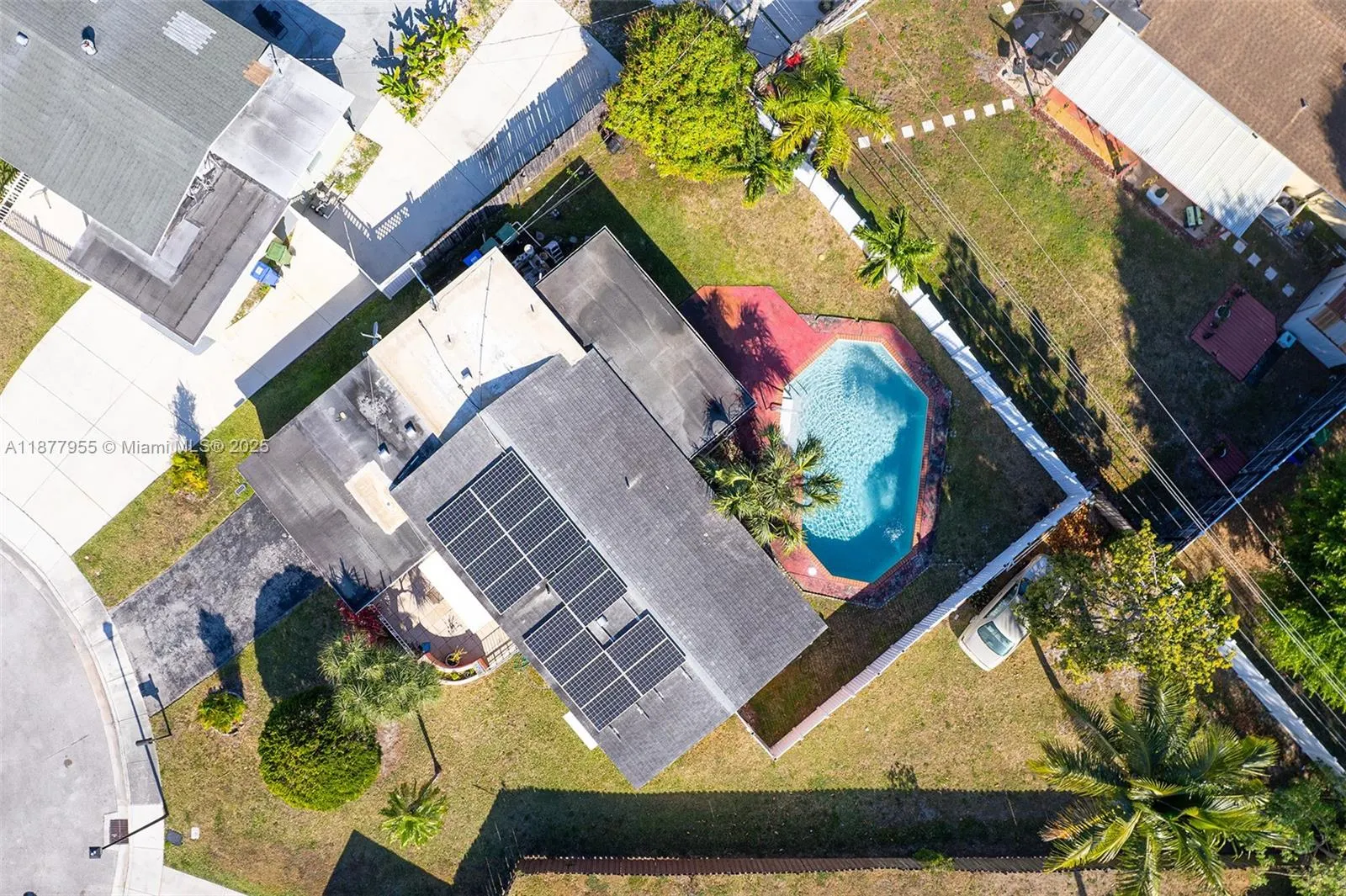 1412 NW 63rd Ave