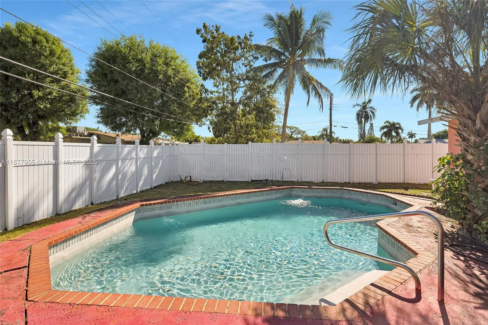 1412 NW 63rd Ave