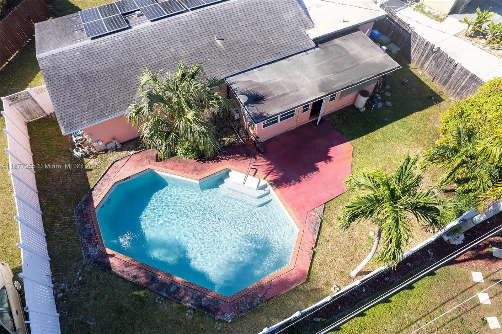 1412 NW 63rd Ave