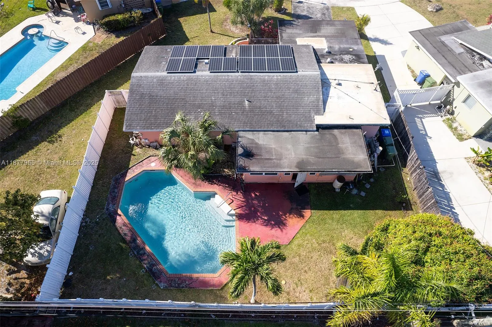1412 NW 63rd Ave