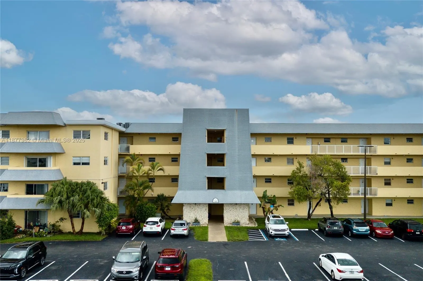 7410 SW 82nd St, #K309