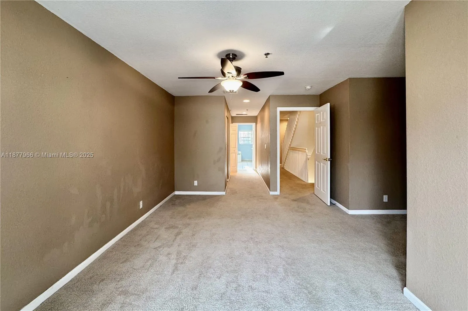 4649 SW 75th Way