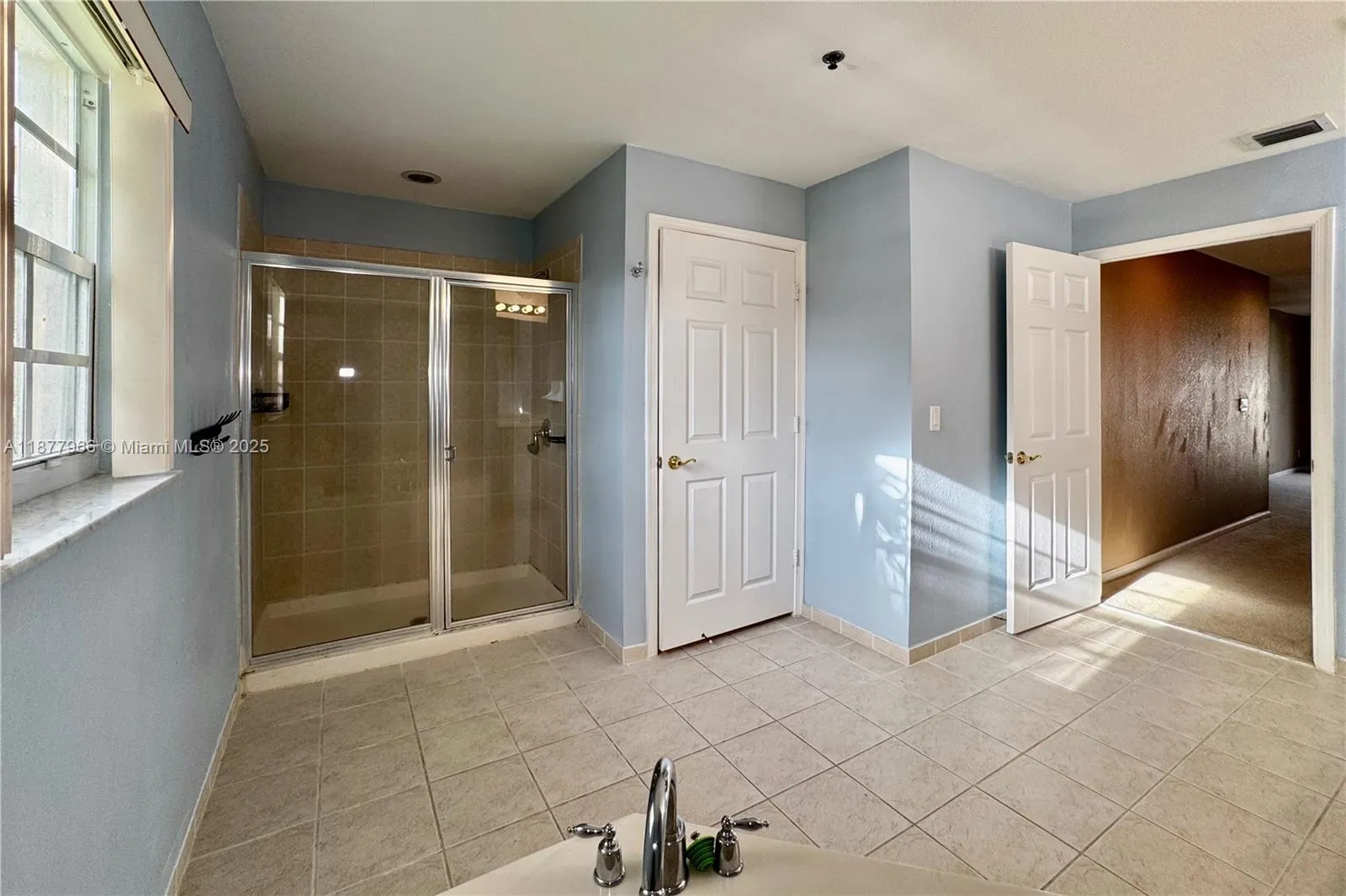 4649 SW 75th Way