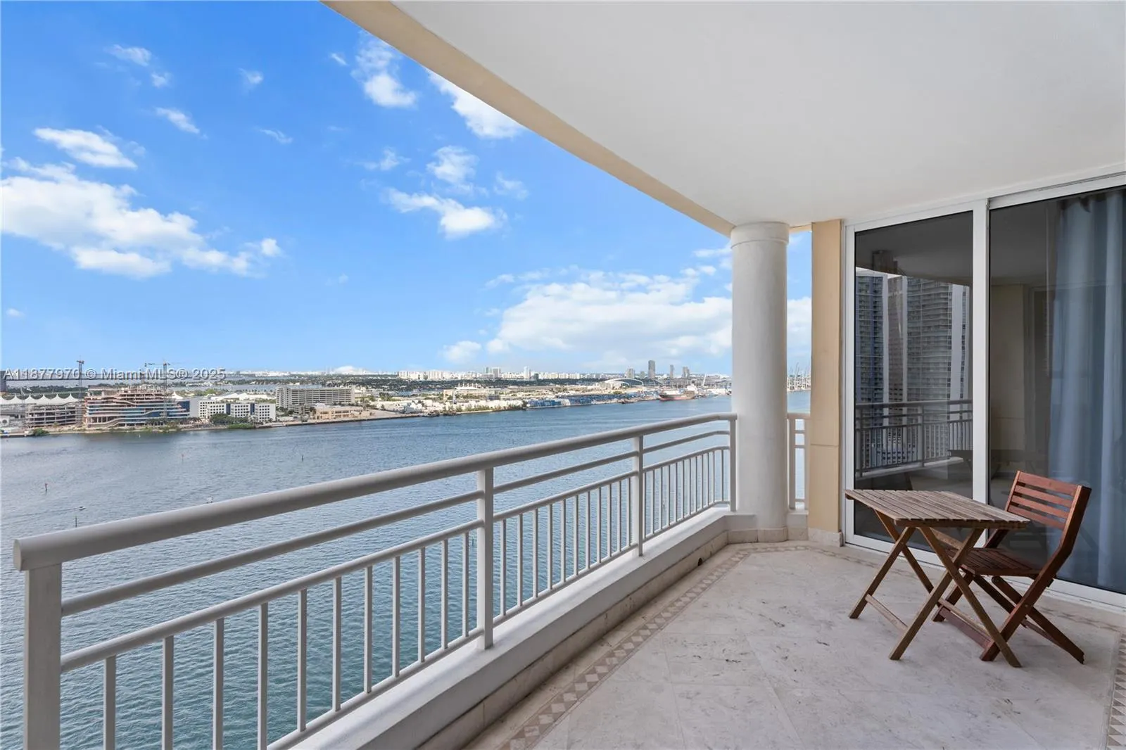 848 Brickell Key Dr, #2502