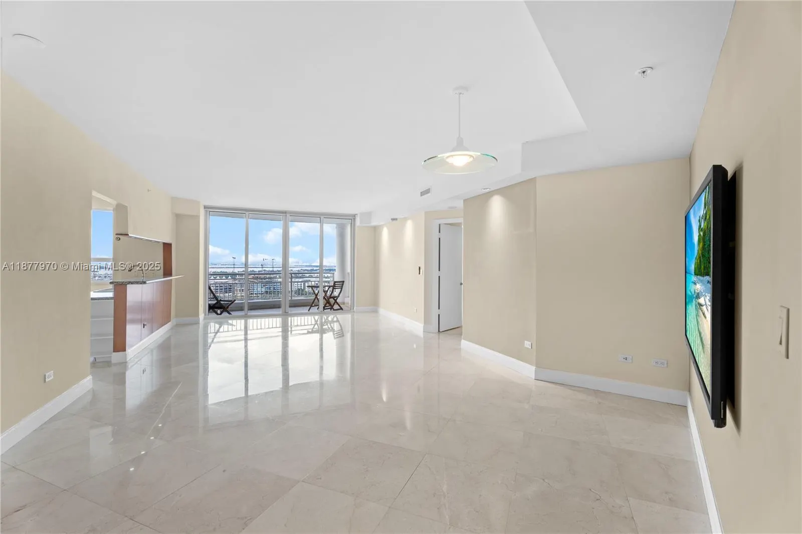 848 Brickell Key Dr, #2502