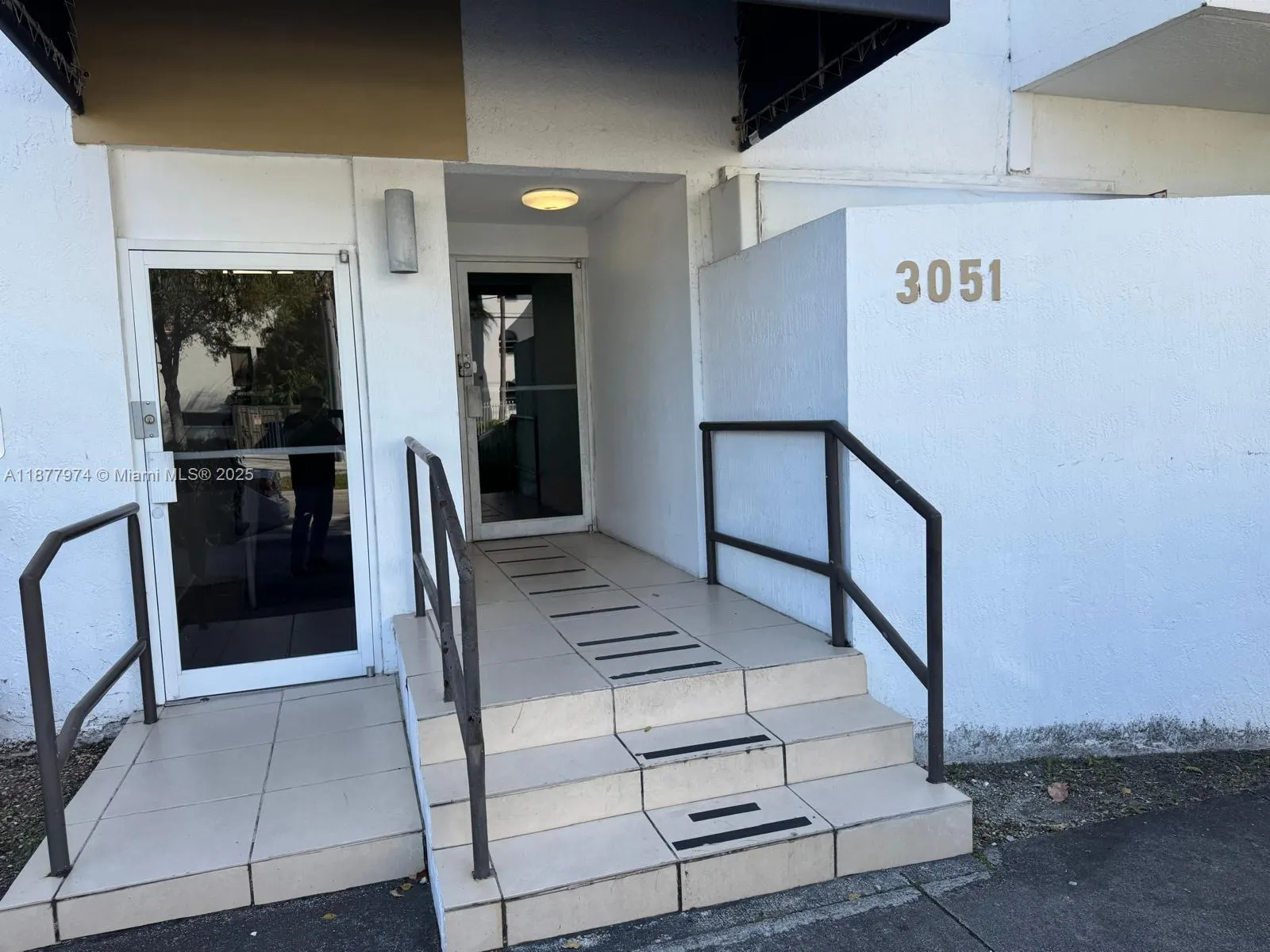 3051 SW 27th Ave, #105