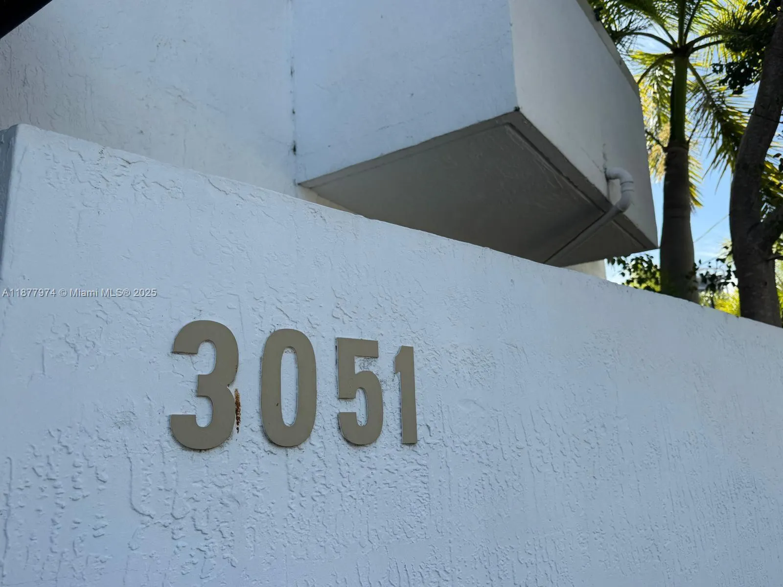 3051 SW 27th Ave, #105