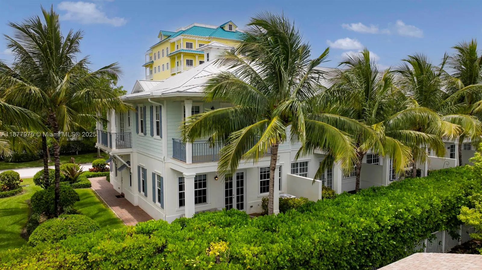 140 Ocean Breeze Dr