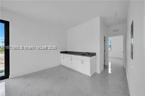 928/930 HEPBURN AVE