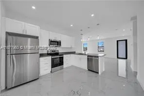 928/930 HEPBURN AVE