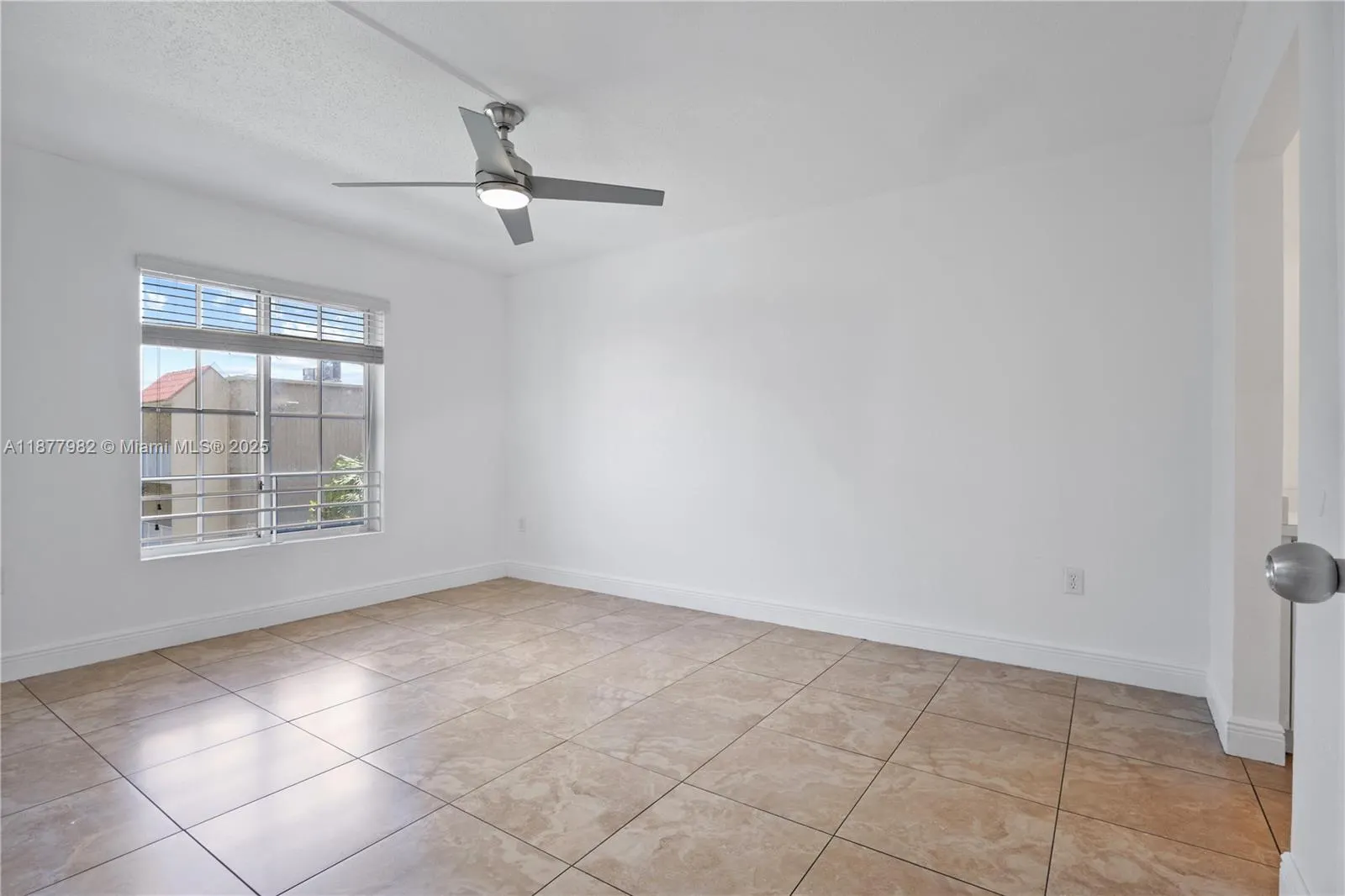 5112 NW 79th Ave, #305