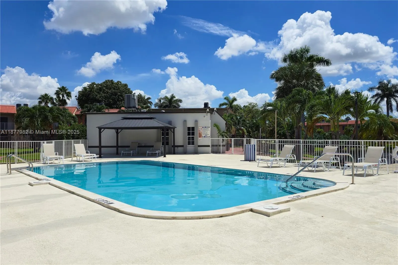 5112 NW 79th Ave, #305