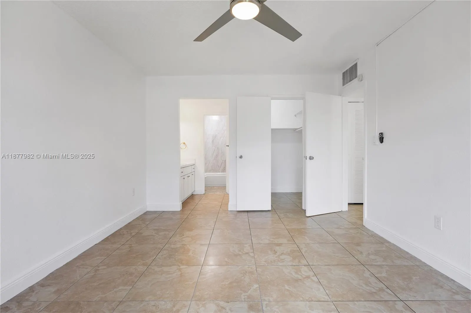 5112 NW 79th Ave, #305