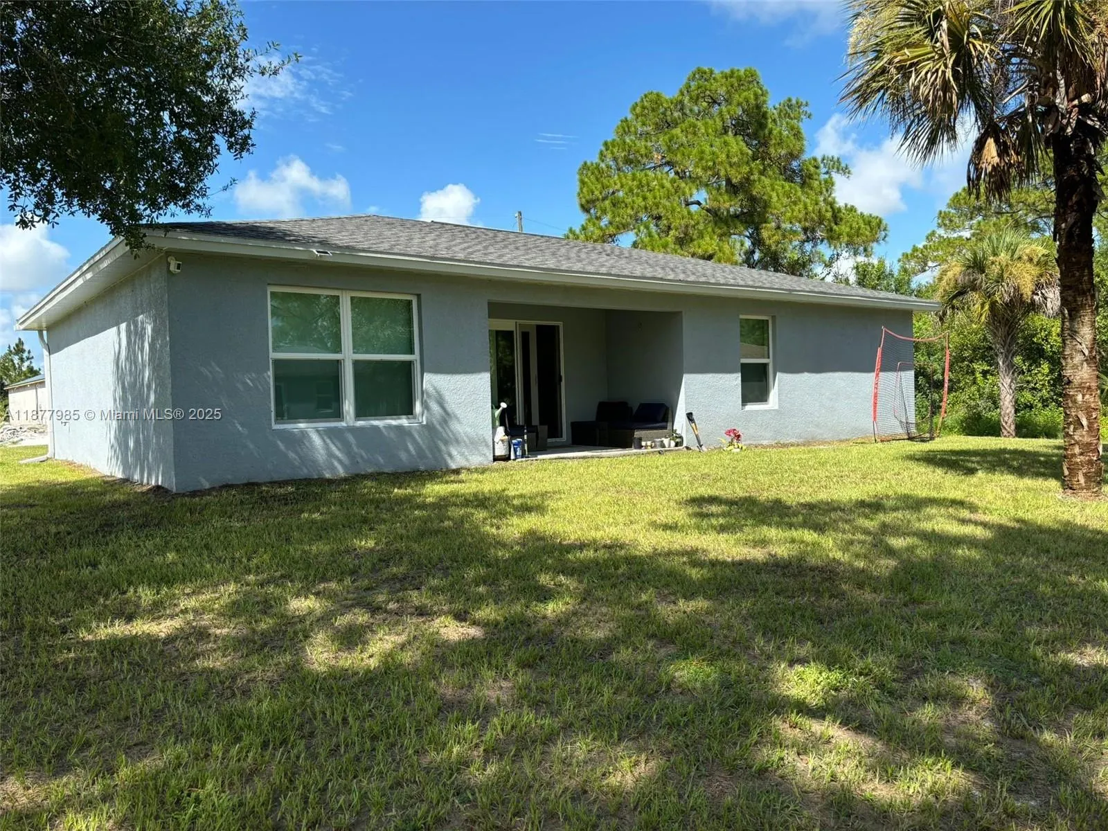 5038 W TRADEWINDS CIR