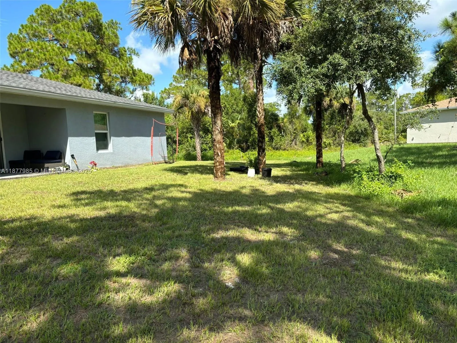 5038 W TRADEWINDS CIR
