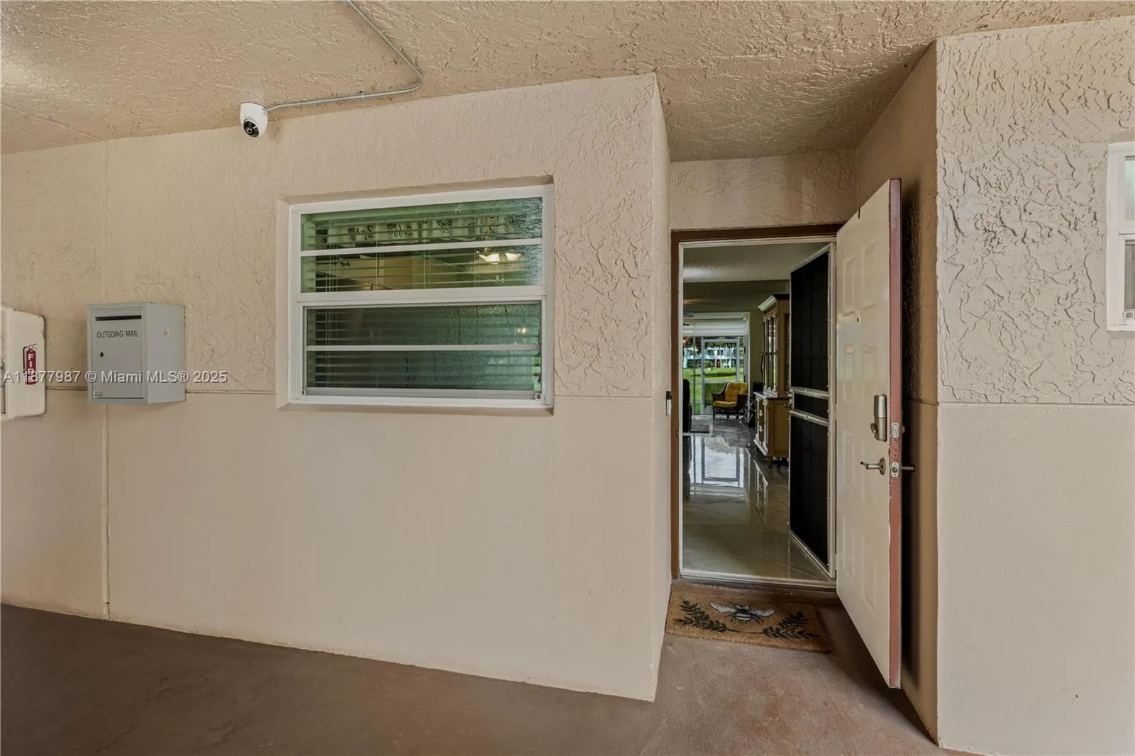 1911 Sabal Palm Dr, #105