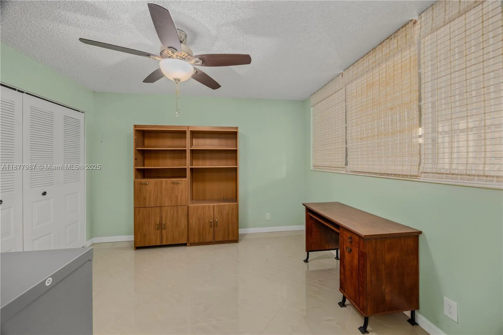 1911 Sabal Palm Dr, #105