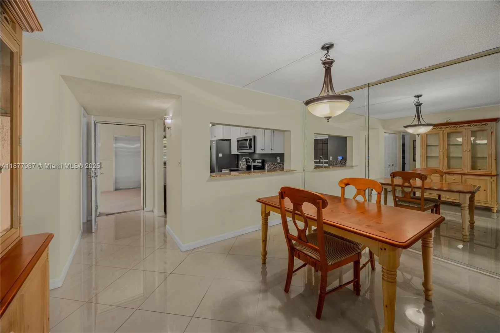 1911 Sabal Palm Dr, #105