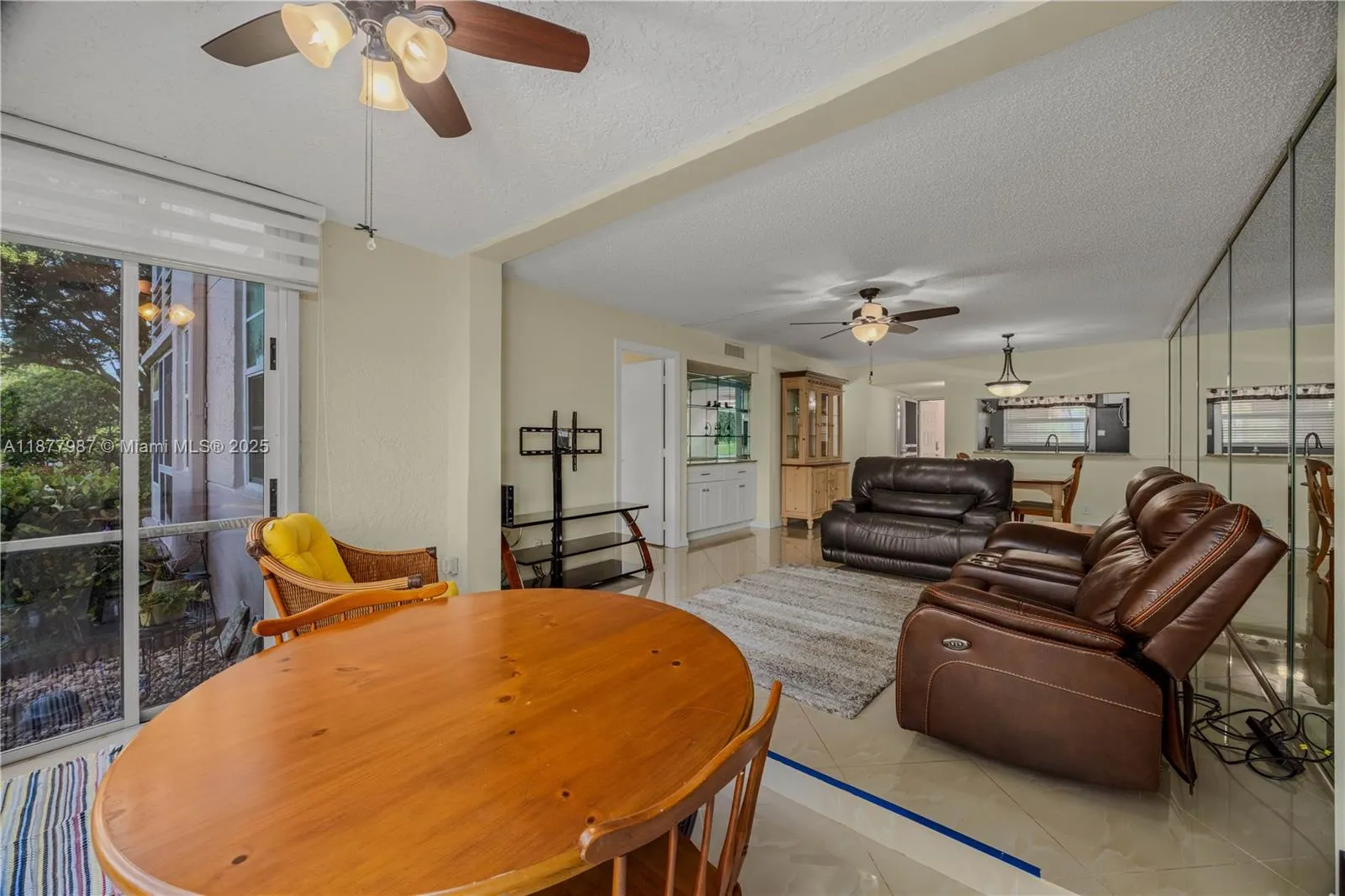 1911 Sabal Palm Dr, #105