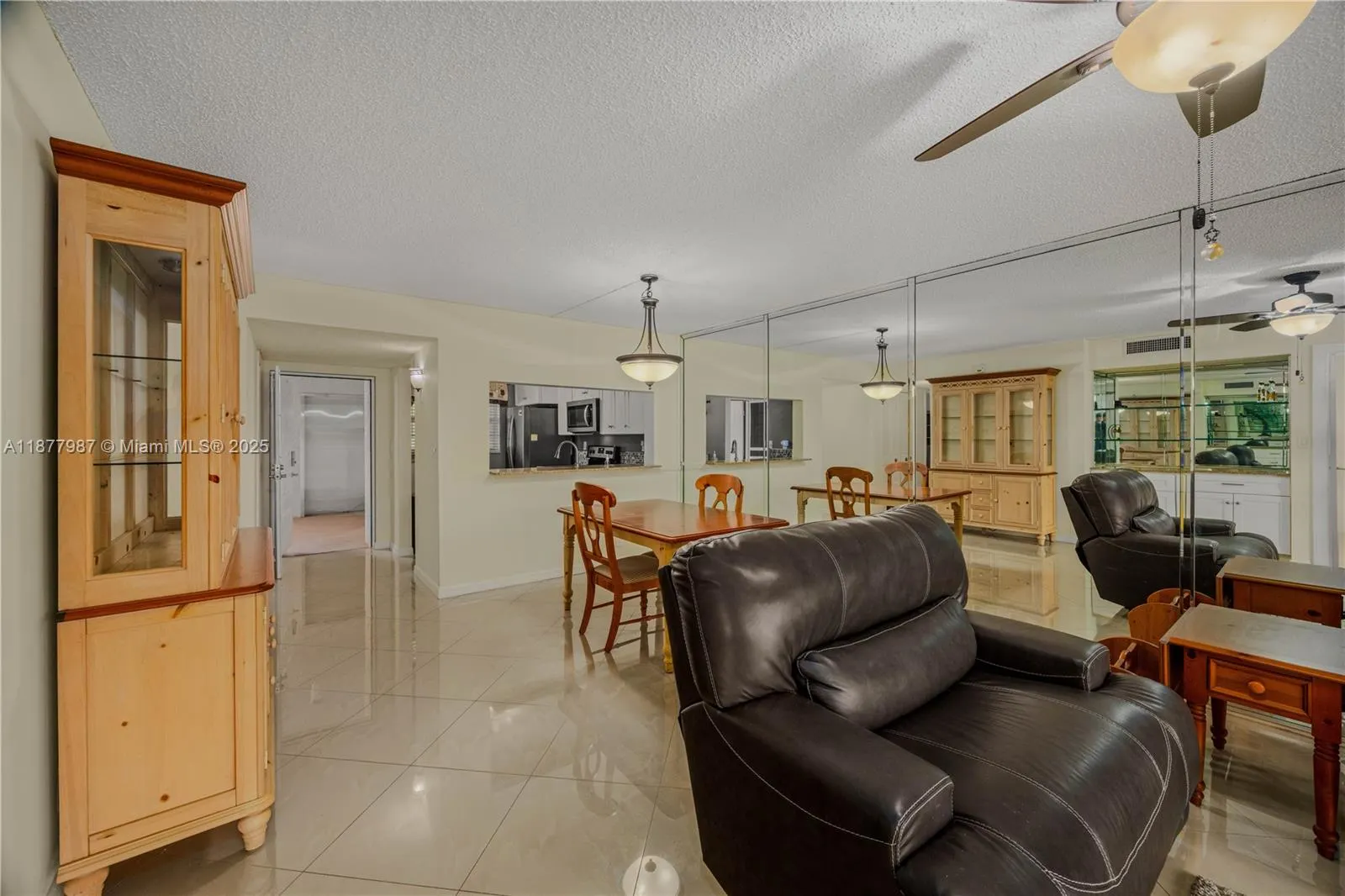 1911 Sabal Palm Dr, #105