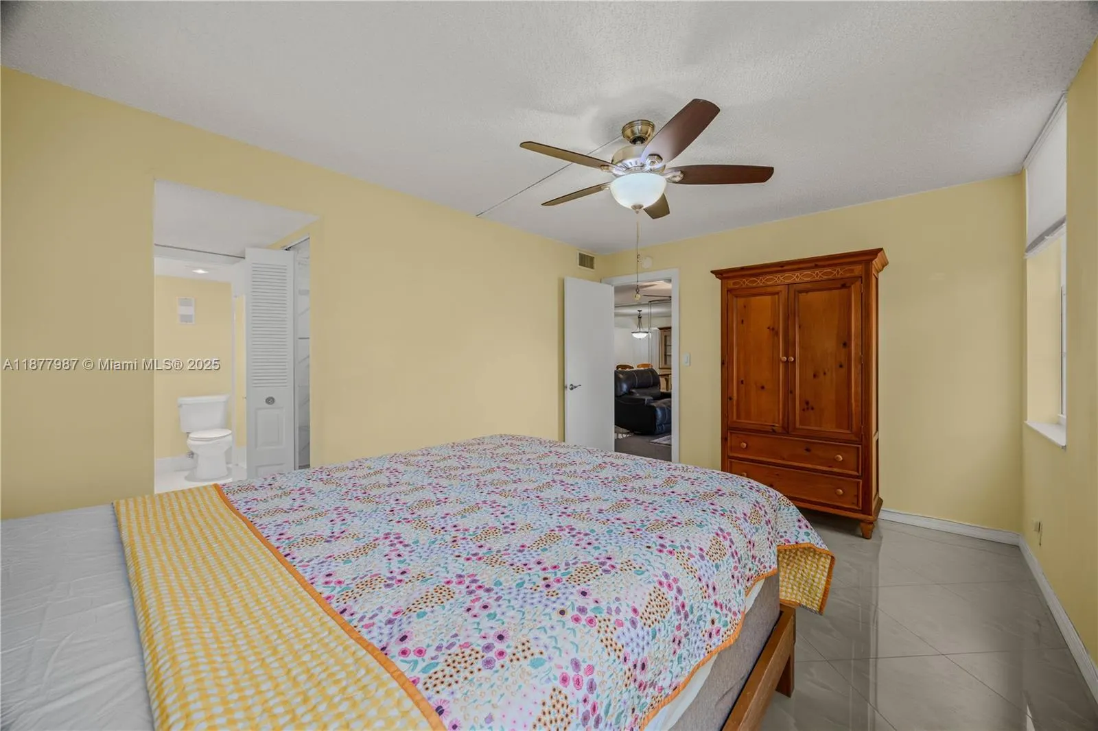 1911 Sabal Palm Dr, #105