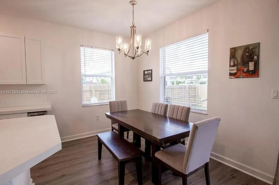 1432 SE 26th Rd