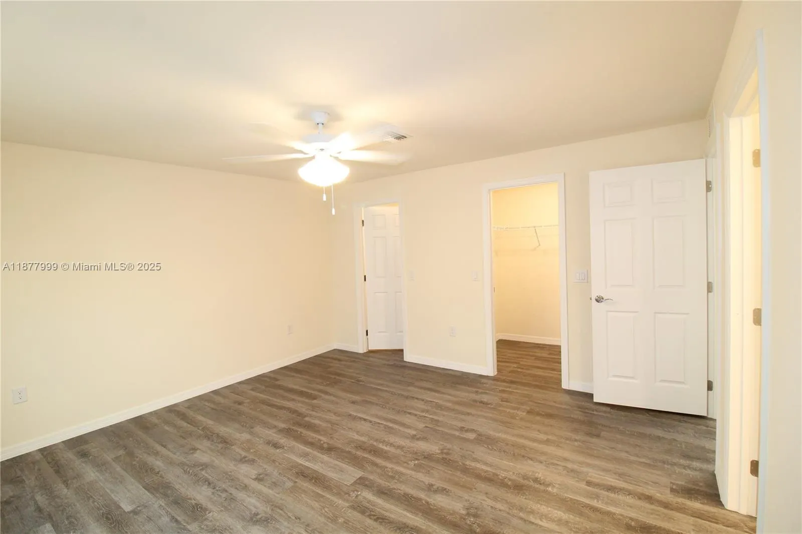 555 Oakshire, #Ln