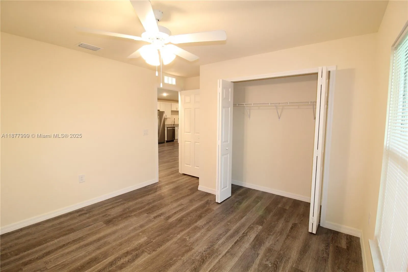 555 Oakshire, #Ln