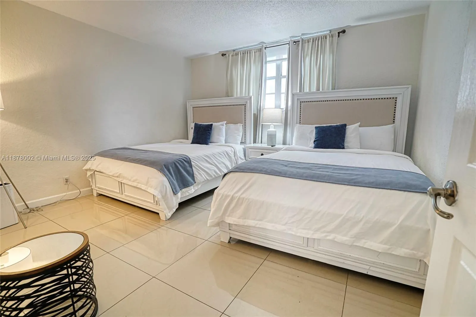 4001 S Ocean Dr, #11J