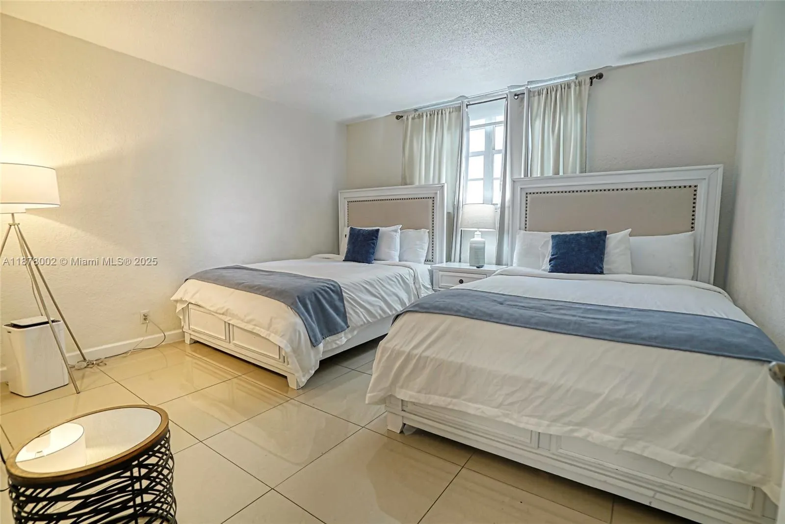4001 S Ocean Dr, #11J