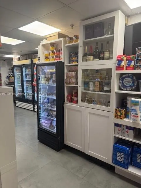5445 Collins Ave, #1602