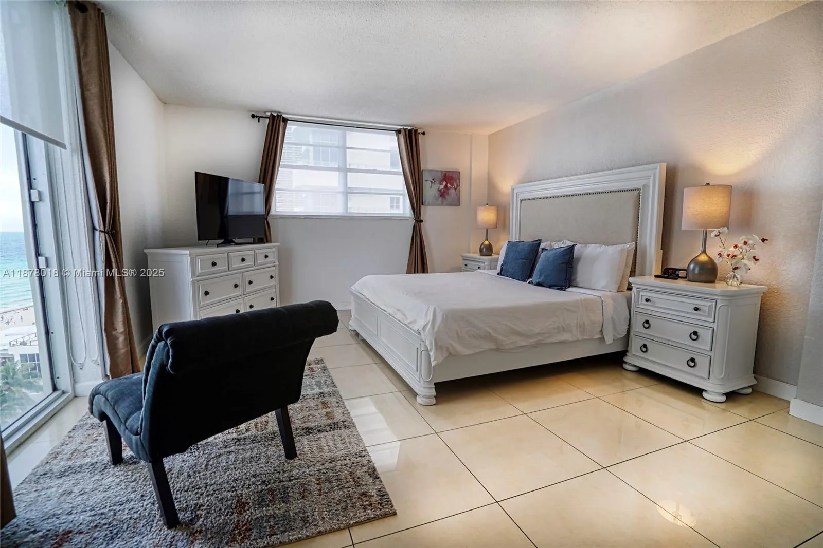 4001 S Ocean Dr, #10R